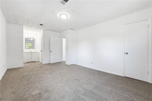 6917 Laurelwood Drive, Douglasville, GA 30135