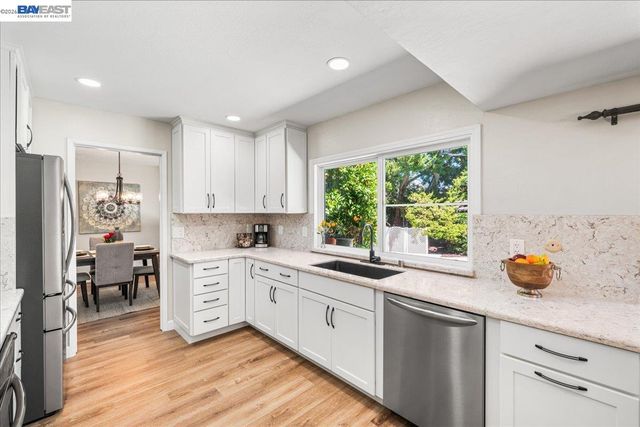 5887 Black Ave, Pleasanton, CA 94566