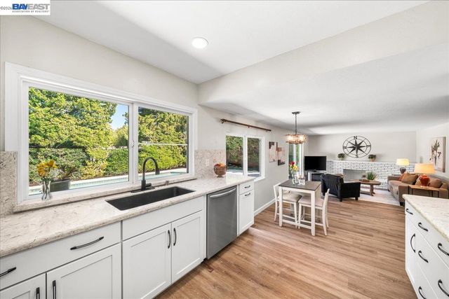 5887 Black Ave, Pleasanton, CA 94566
