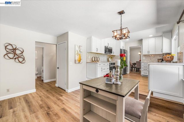 5887 Black Ave, Pleasanton, CA 94566