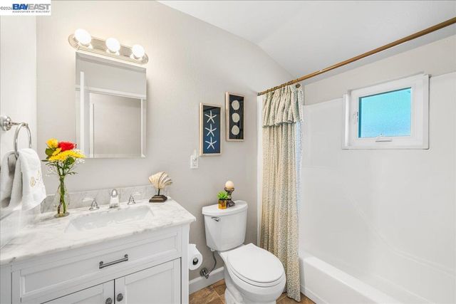 5887 Black Ave, Pleasanton, CA 94566