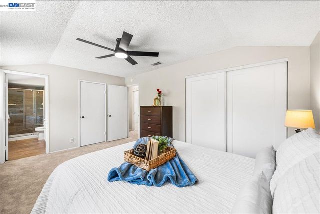 5887 Black Ave, Pleasanton, CA 94566