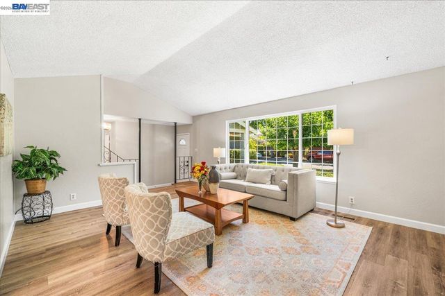 5887 Black Ave, Pleasanton, CA 94566