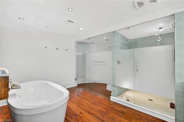 5601 Turtle Bay DR # 2104, Naples, FL 34108