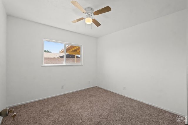 912 Crane Street, Bakersfield, CA 93306