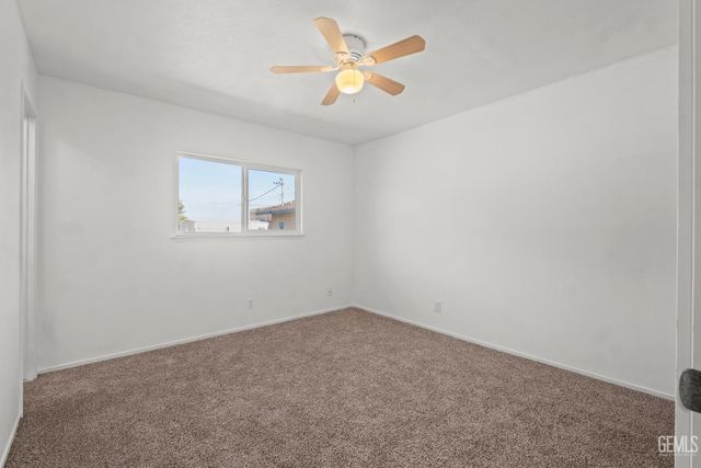 912 Crane Street, Bakersfield, CA 93306