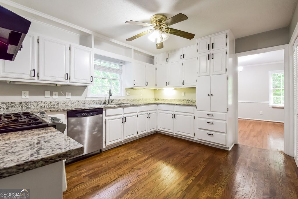 4533 Holliston Road, Atlanta, GA 30360 — photo 2