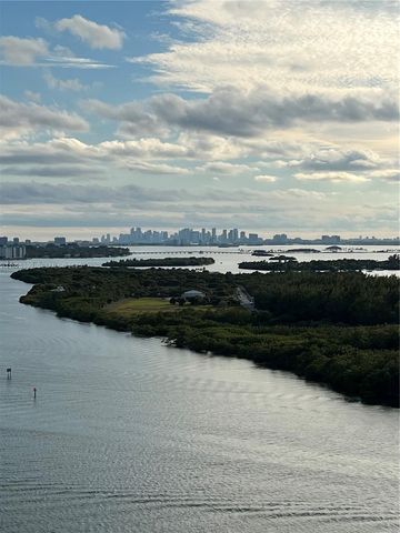 300 SE Bayview Dr 2114, Sunny Isles Beach, FL 33160