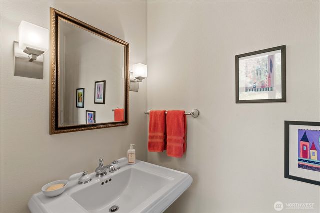 1100 Pitcher Canyon Road, Wenatchee, WA 98801