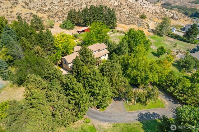 1100 Pitcher Canyon Road, Wenatchee, WA 98801