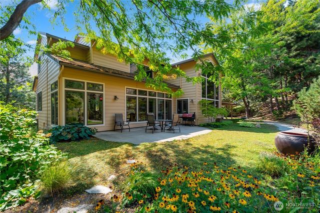 1100 Pitcher Canyon Road, Wenatchee, WA 98801