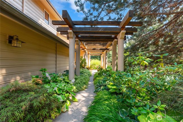 1100 Pitcher Canyon Road, Wenatchee, WA 98801