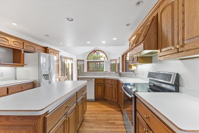 6330 Ptarmigan ROAD, Mount Pleasant, WI 53406