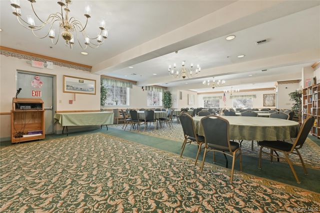 54 School Street 221, Westbury, NY 11590