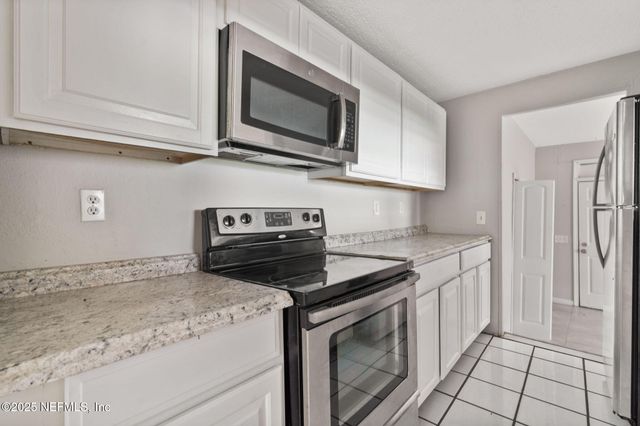 3142 W 6TH Street, Jacksonville, FL 32254