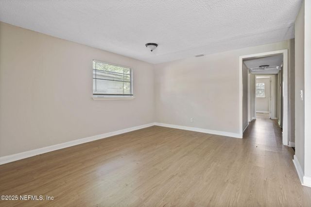3142 W 6TH Street, Jacksonville, FL 32254