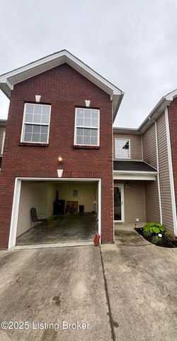 120 Darby Woods Ct, Radcliff, KY 40160