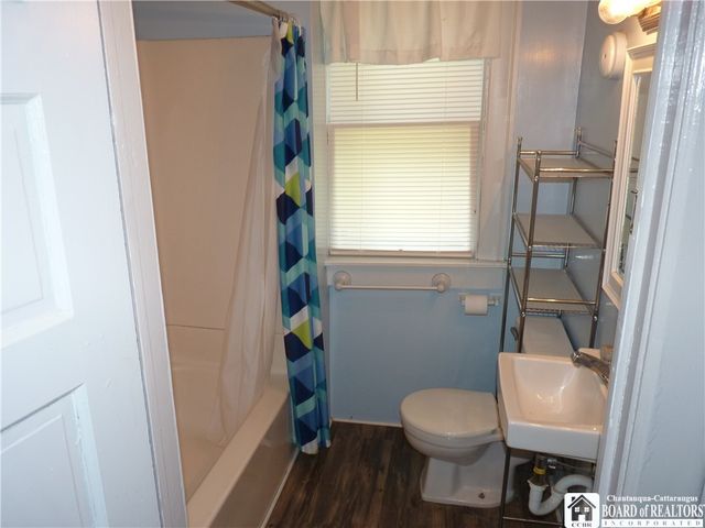 70 Pershing Avenue, Jamestown, NY 14701