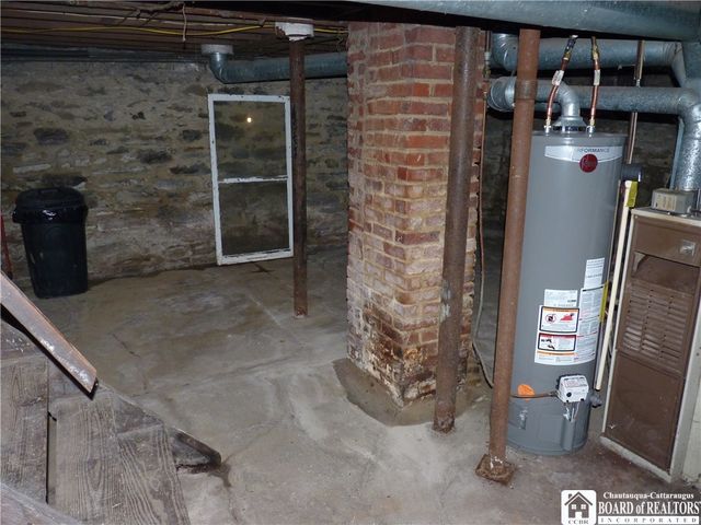 70 Pershing Avenue, Jamestown, NY 14701