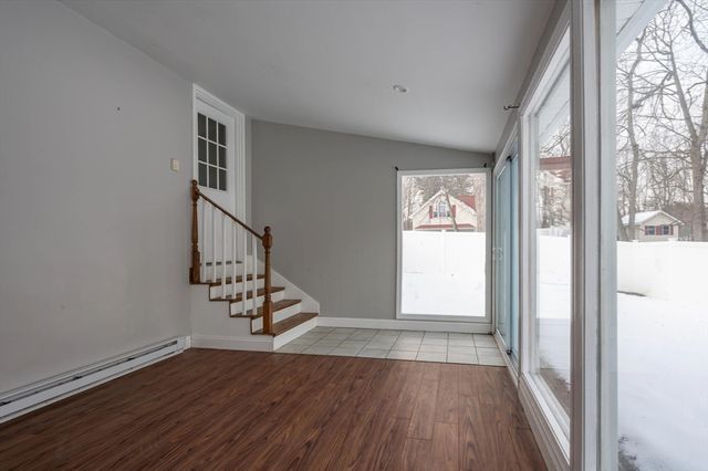 39 Sycamore Lane, Billerica, MA 01821