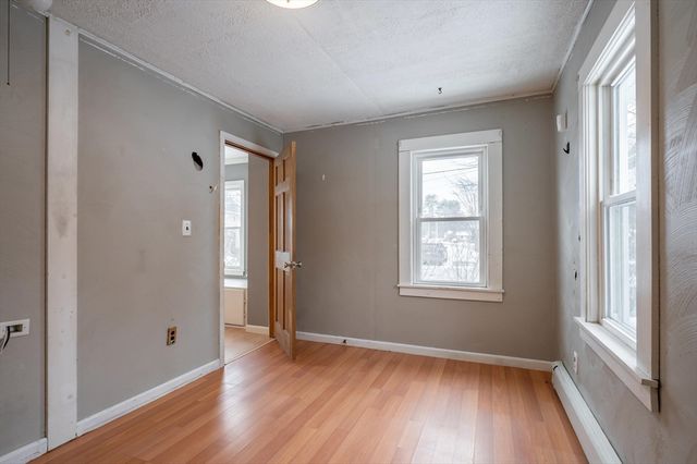 39 Sycamore Lane, Billerica, MA 01821