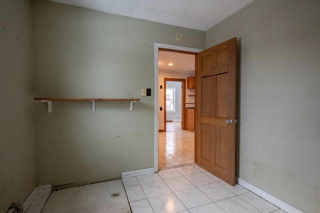 39 Sycamore Lane, Billerica, MA 01821