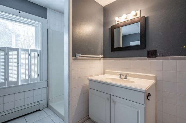 39 Sycamore Lane, Billerica, MA 01821