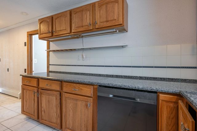 39 Sycamore Lane, Billerica, MA 01821