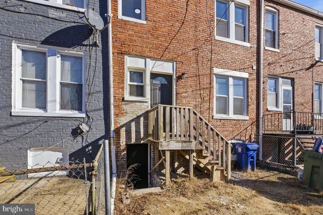 206 S HILTON ST, Baltimore, MD 21229