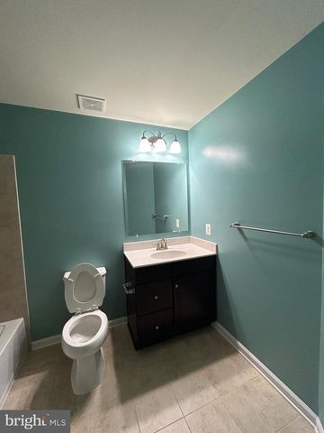 112 HIDDEN BROOK DR, Fredericksburg, VA 22405