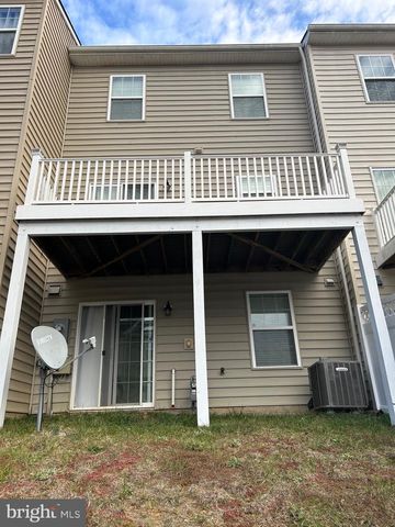 112 HIDDEN BROOK DR, Fredericksburg, VA 22405