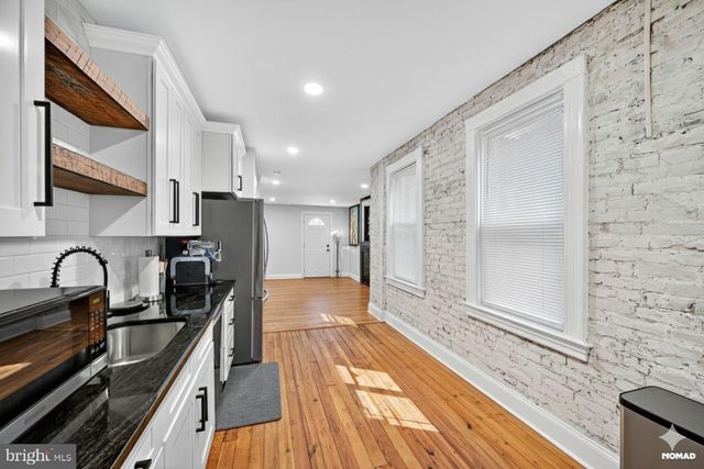 147 E LIBERTY ST, Lancaster, PA 17602