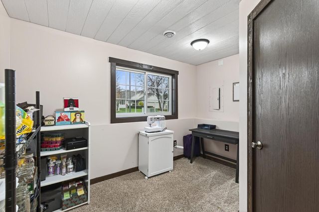 25705 18th Street W, Zimmerman, MN 55398