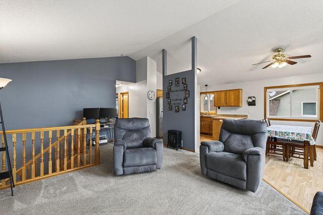 25705 18th Street W, Zimmerman, MN 55398