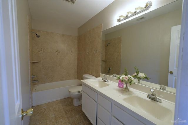 8210 N 23rd Lane, Mcallen, TX 78504