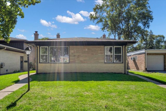 5311 Grove Street, Skokie, IL 60077