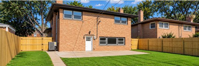 5311 Grove Street, Skokie, IL 60077