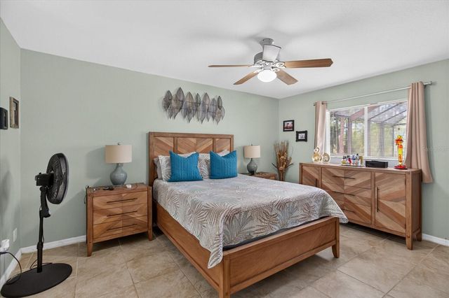 1048 BANDERA STREET, Lehigh Acres, FL 33974