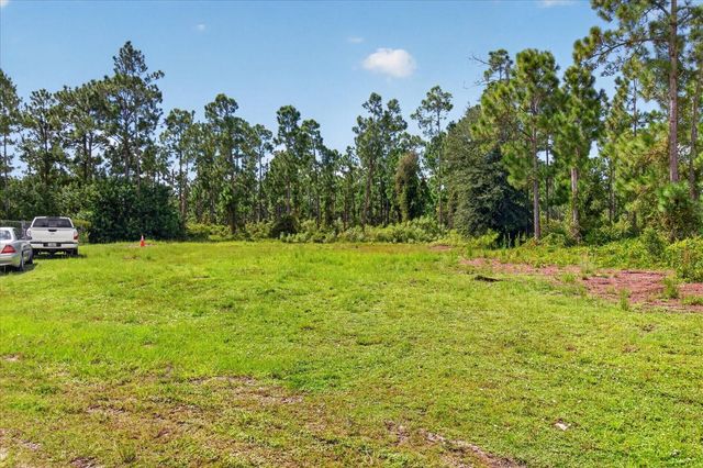 1048 BANDERA STREET, Lehigh Acres, FL 33974