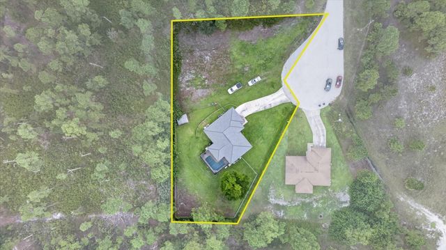 1048 BANDERA STREET, Lehigh Acres, FL 33974