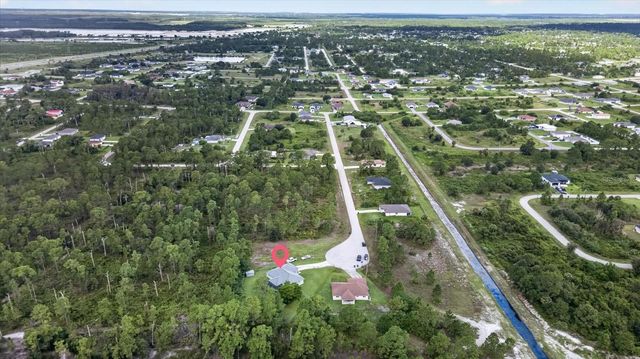 1048 BANDERA STREET, Lehigh Acres, FL 33974