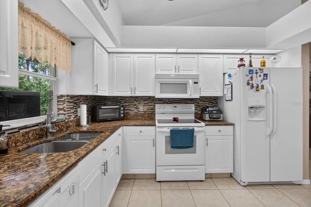 1048 BANDERA STREET, Lehigh Acres, FL 33974