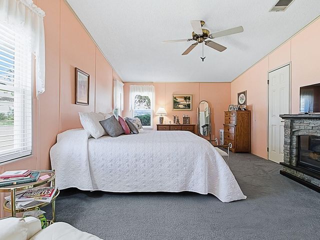 25120 CLIFFORD HILL, Leesburg, FL 34748