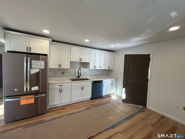 95 Cedar Street 2, Manchester, CT 06040