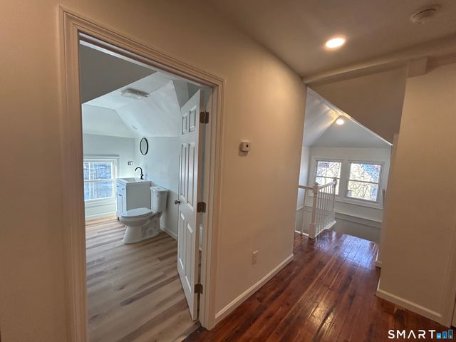 95 Cedar Street 2, Manchester, CT 06040