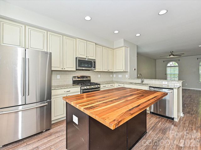 19791 Playwrights Way, Cornelius, NC 28031