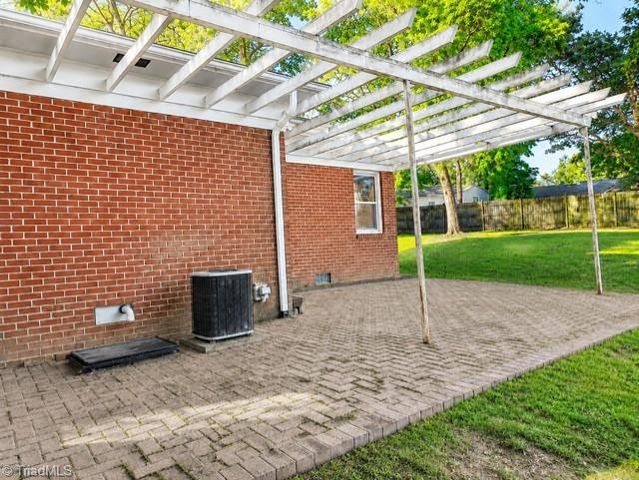 203 Rockspring Drive, Thomasville, NC 27360