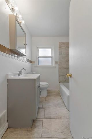 19674 Irvington Street, Highland Park, MI 48203
