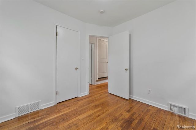 19674 Irvington Street, Highland Park, MI 48203