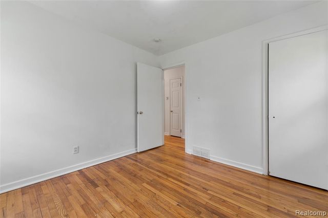 19674 Irvington Street, Highland Park, MI 48203